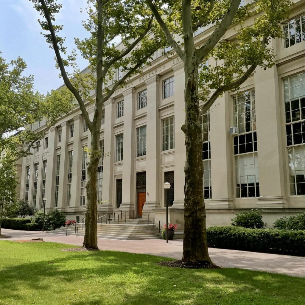 Massachusetts Institute of Technology