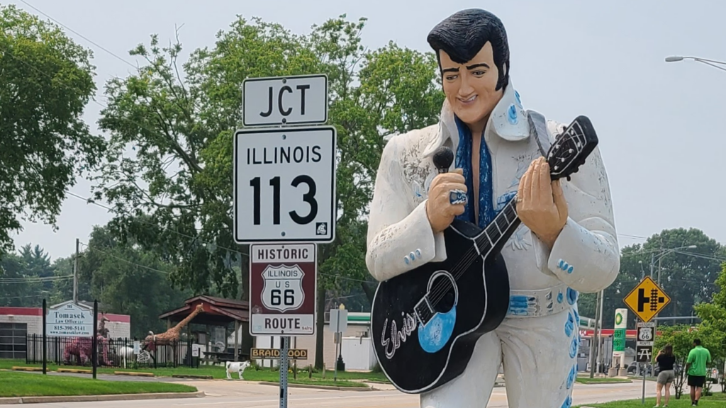 Route 66 Polk-A-Dot Drive-In Elvis Statue