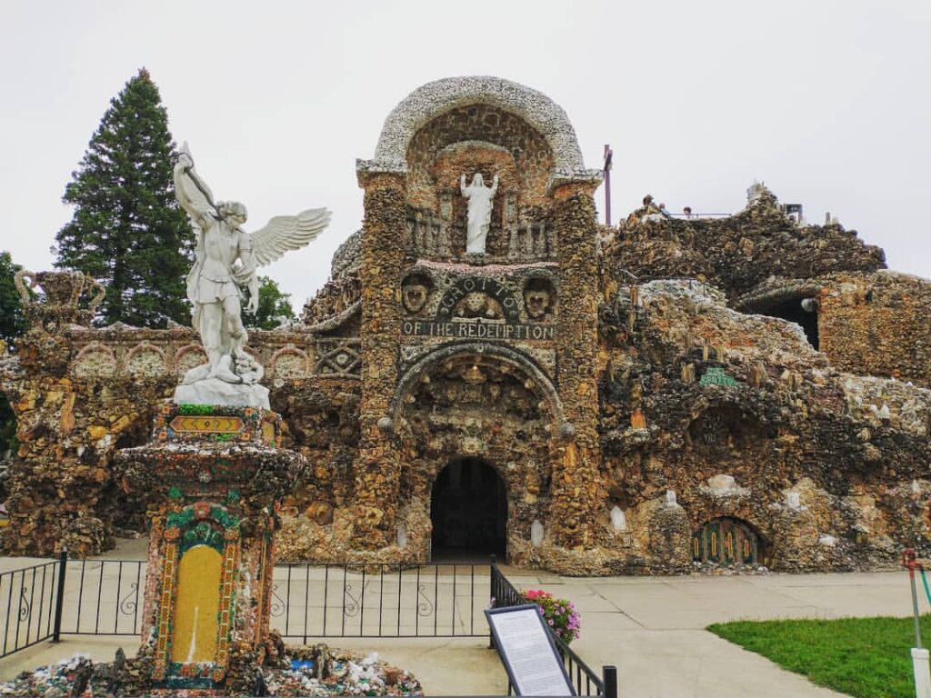 Grotto of the Redemption-Iowa