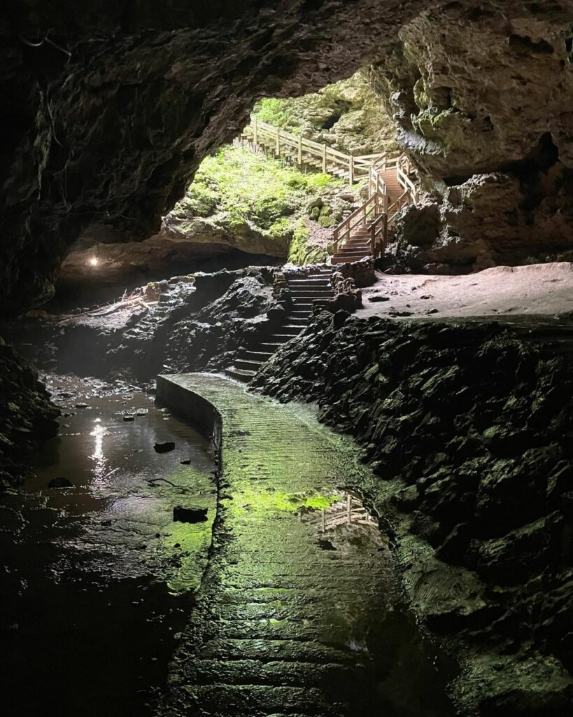 Maquoketa Caves-Iowa