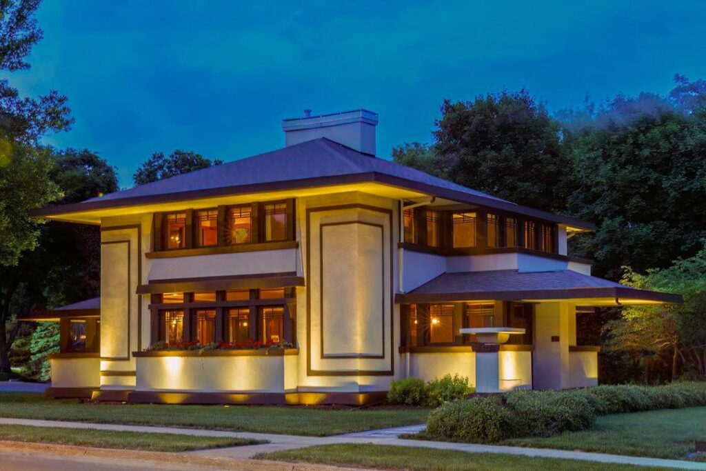 The Frank Lloyd Wright Stockman House-Iowa