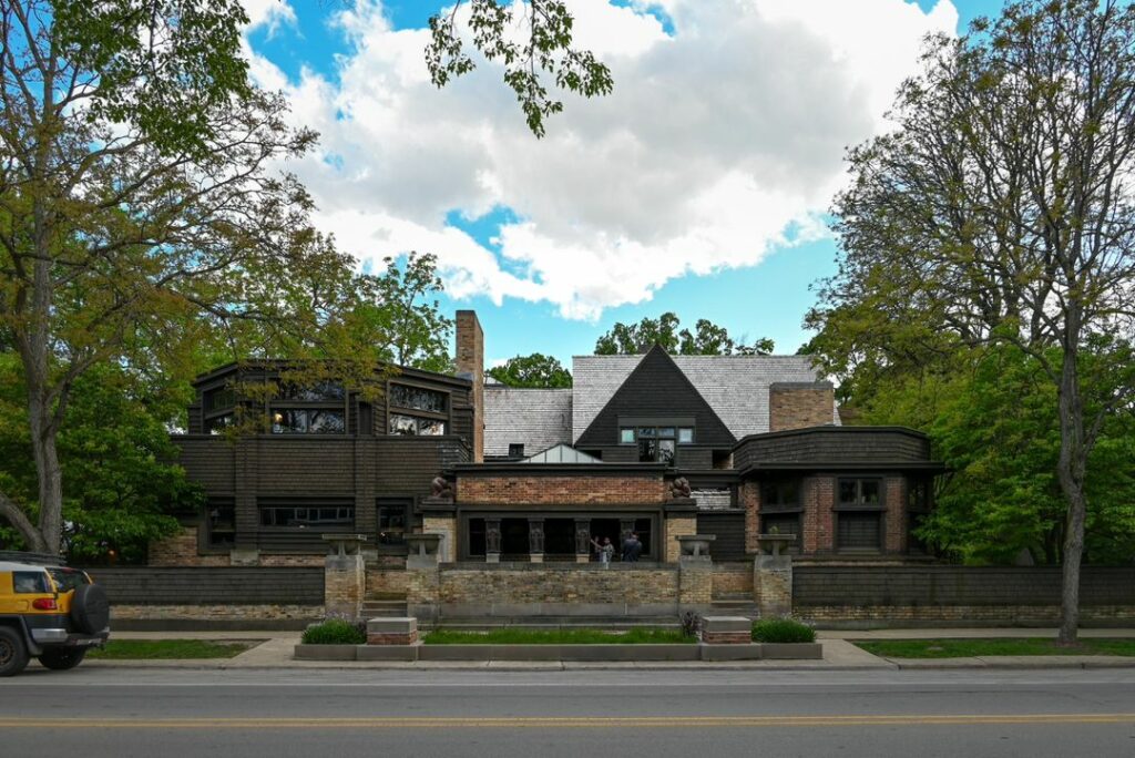 Frank Lloyd Wright Home and Studios-Illinois