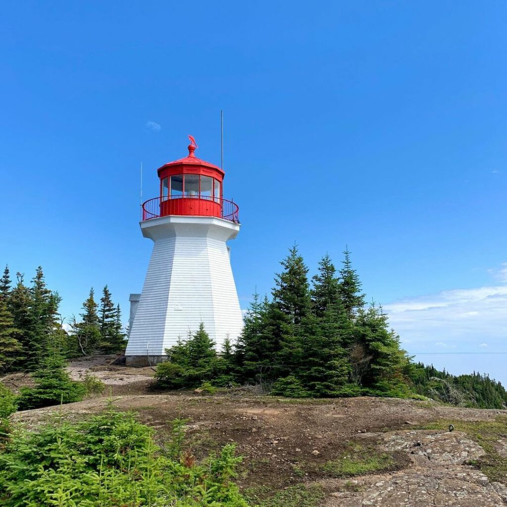 Slate Island Lighthouse-Slate Island Provincial Park