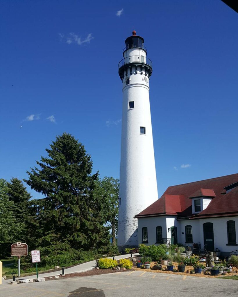 Wind Point Lighthouse-Wind Point