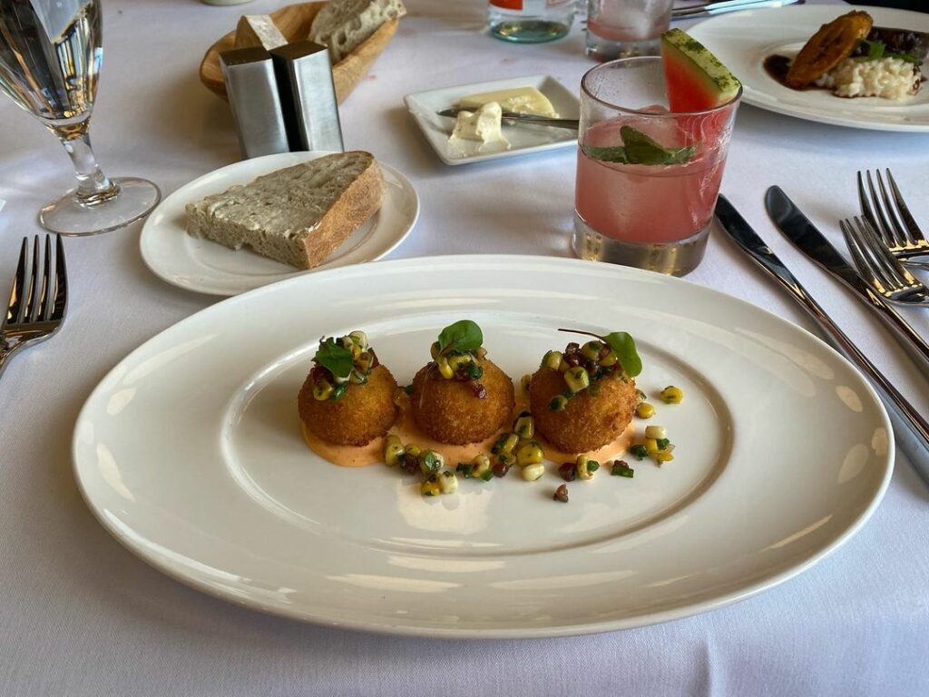 The Dining Room at Kendall College-Chicago