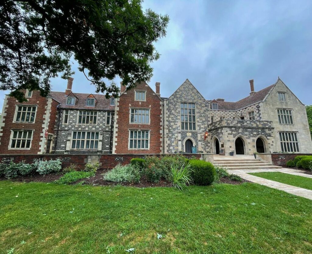 Salisbury House & Gardens-Iowa