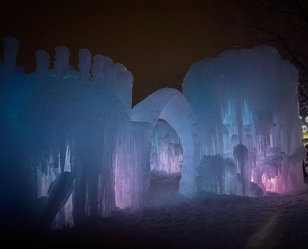 Minnesota Ice Castles, Minneapolis