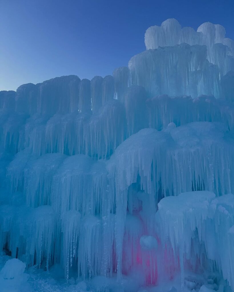 Minnesota Ice Castles, Minneapolis